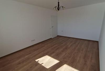 INCHIRIEZ ap. 2 camere decomandat,nou,nemobilat,zona Calea Surii Mici - 5