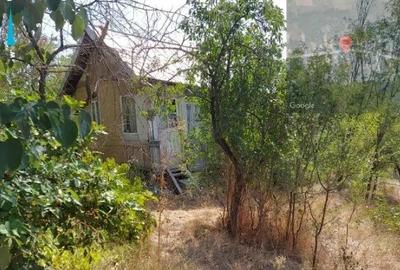 Casă cu 2 camere cu Teren 1240 Mp în Cernat - 1