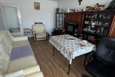 Apartament cu 3 camere decomandat în Central - 4