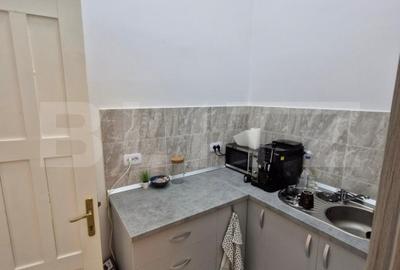 Spatiu de birou de inchiriat 50 mp - 2 camere si baie, zona Ultracentrala - 2
