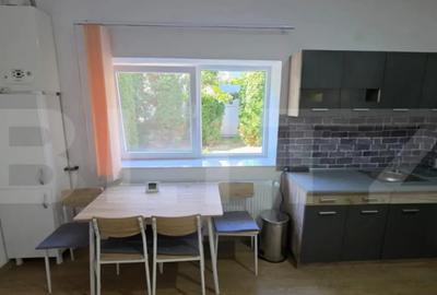 Apartament cu 4 camere semidecomandat în Central - 10