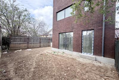 Casă individuală cu 4 camere cu Canalizare în Metalurgiei - 27