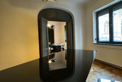 Camera  de inchiriat ultracentral  -21mp - 6