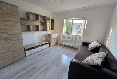 Apartament cu 2 camere decomandat, mobilat în Între Lacuri