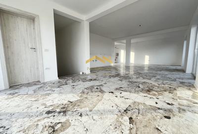 Penthouse cu 3 camere decomandat în Ghiroda - 6