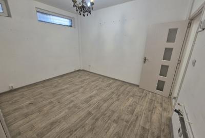 Spațiu comercial, de 95 mp, în Ultracentral - 2