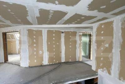 Apartament cu destinatii multiple, semifinisat, 227 mp, zona - 6