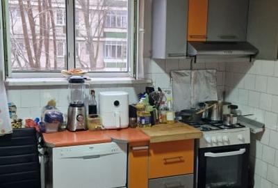 Apartament cu 2 camere semidecomandat, mobilat în Brazda lui Novac - 9