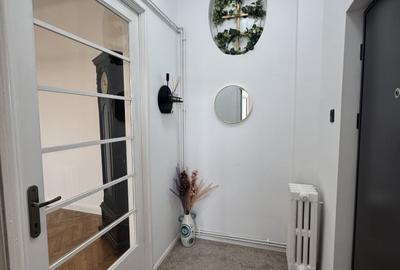 Apartament cu 3 camere semidecomandat în Rosetti - 1