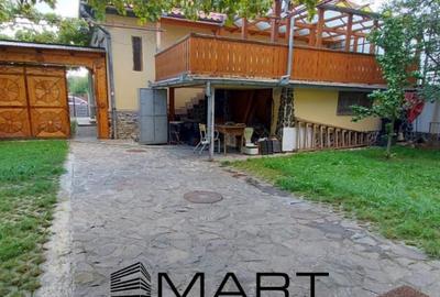 Casă cu 7 camere cu Canalizare în Calea Poplăcii - 1