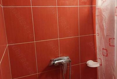 Casă cu 6 camere în Traian - 4