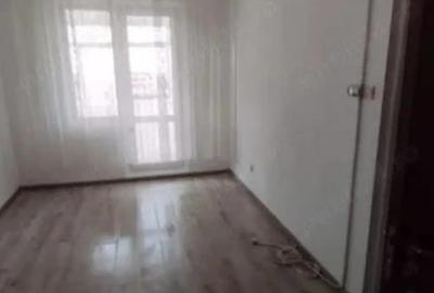 Garsonieră decomandată în Astra - 3