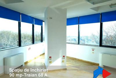 Spațiu comercial, de 90 mp, în Central - 2