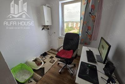 Apartament cu 3 camere decomandat în Govândari - 1