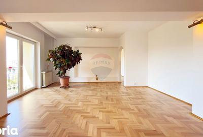 Apartament cu 4 camere decomandat în Decebal - 10