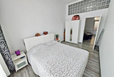 Apartament cu 3 camere semidecomandat, mobilat în Central - 5