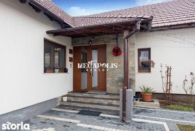 Casă cu 6 camere cu Teren 750 Mp în Prejmer - 2