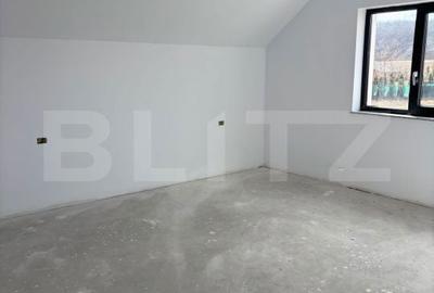 Casă cu 4 camere cu Teren 400 Mp în Ipotești - 8