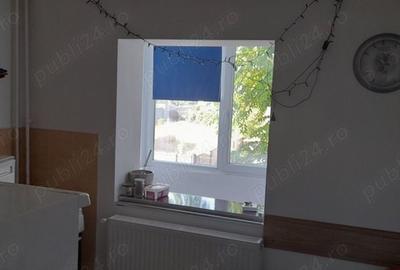 Apartament cu 3 camere decomandat în Aradului - 4
