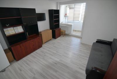 Exclusiv inchiriere garsoniera ,13 Decembrie, etaj intermediar - 3