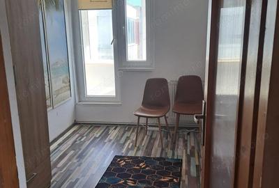 Apartament cu 3 camere decomandat în Dâmbu Pietros - 8