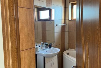 Casă cu 4 camere în Exterior Vest - 6