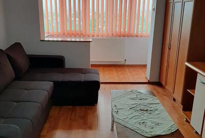 Apartament de vanzare - 3