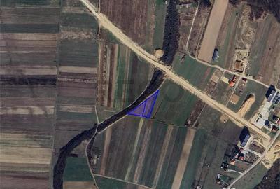 Teren de 5100 mp, în Cordău - 4