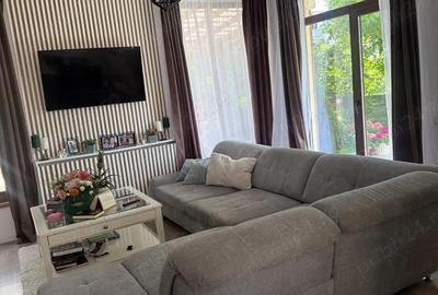 Casă cu 4 camere în Florești