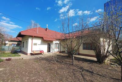 Casă cu 4 camere în Central - 4