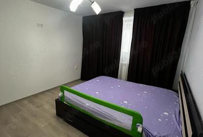Apartament cu 3 camere decomandat în Micro 40 - 3