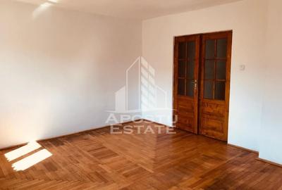 Casa tip duplex, P+2E, garaj, zona Simion Barnutiu - 3
