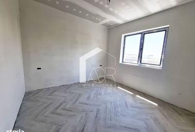 Casă cu 4 camere în Păulești - 8