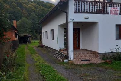 Casă cu 4 camere în Sovata - 2