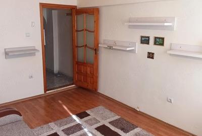 Garsonieră decomandată în Central - 4