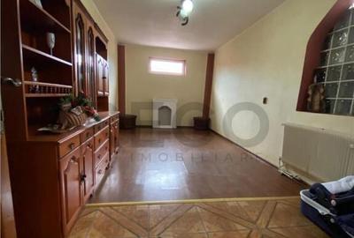 RECO Casa Spatioasa la 7km de Beius - 3