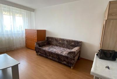 Garsonieră nedecomandată în Narcisa - 1