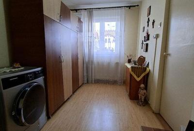 Apartament cu 3 camere semidecomandat în Țiglari - 5