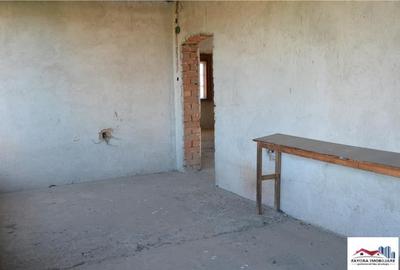 Casa/Spatiu Comercial sau pentru Birouri de Zona Tarnaveni - 8