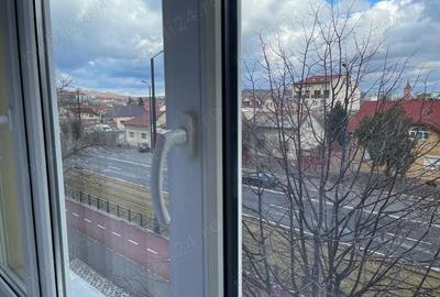 Dau in chirie apartament cu 3 camere str. Dimitrie Cantemir - 9