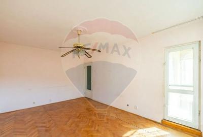 Apartament 3 camere zona 300, Micalaca, B-dul N. Titulescu - 2