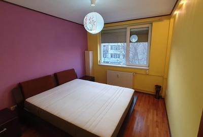 Apartament decomandat în Drumul Taberei