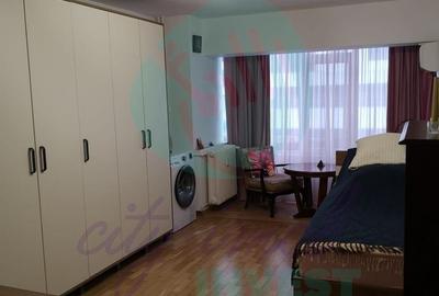 Apartament cu 3 camere decomandat în P-ța Unirii - 6