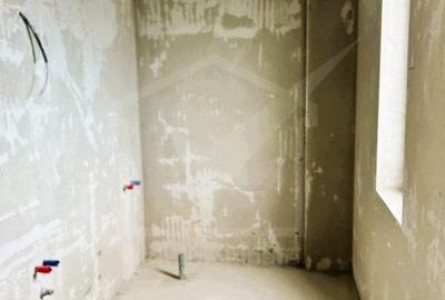 Apartament semifinisat, 3 camere, parcare subterana