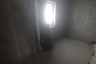 Casă cu 4 camere în Central - 2