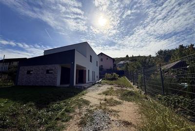 Casă individuală cu 5 camere cu Canalizare în Aeroport - 3