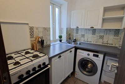 Apartament cu 2 camere decomandat în Tei - 4