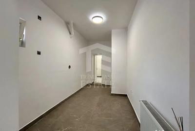 Spațiu comercial, de 90 mp, în Central - 2