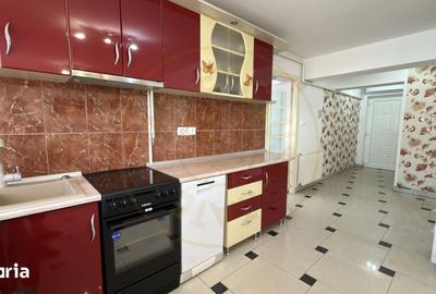 Apartament cu 3 camere decomandat, mobilat în Central - 4