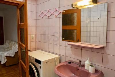 Apartament cu 2 camere decomandat, mobilat în P-ța Romană - 3